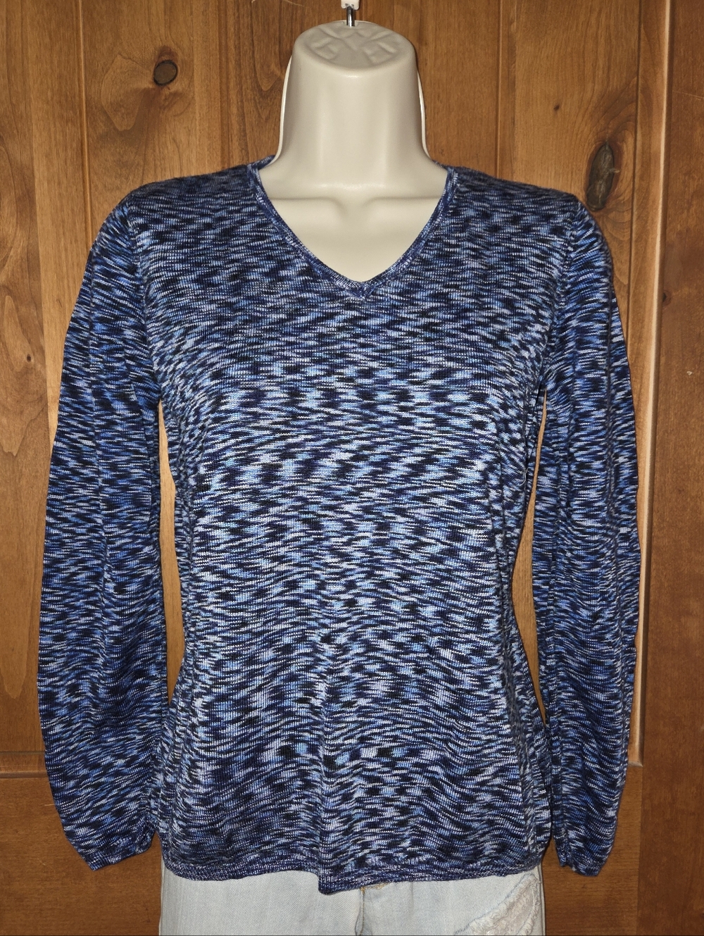 Liz Claiborne Blue Space-Dye V-Neck Long Sleeve Sweater
